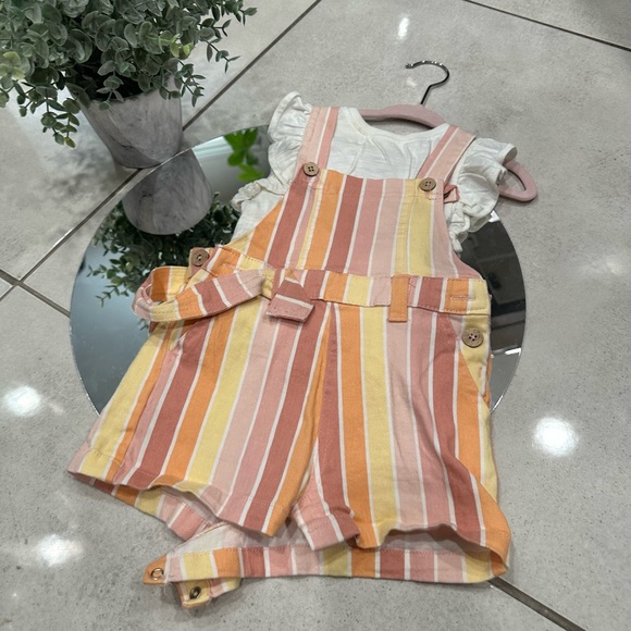 Jessica Simpson Other - 24 months Jessica Simpson outfit